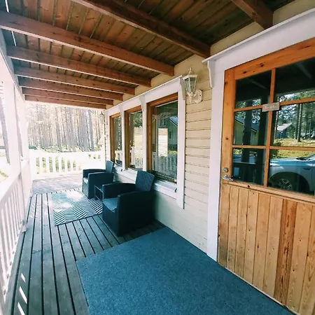 Jukuvilla شقة كالايوكي