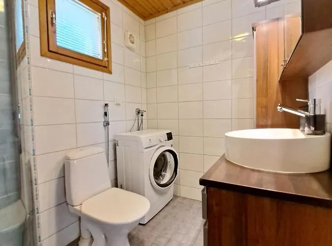 Jukuvilla 아파트 칼라조키